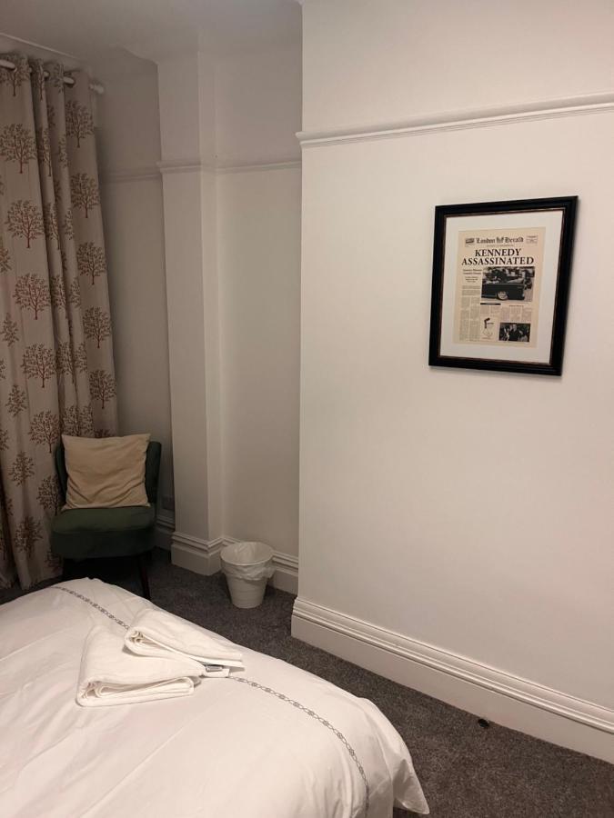 Luxury Cosy Retreat Apt Londra Exterior foto